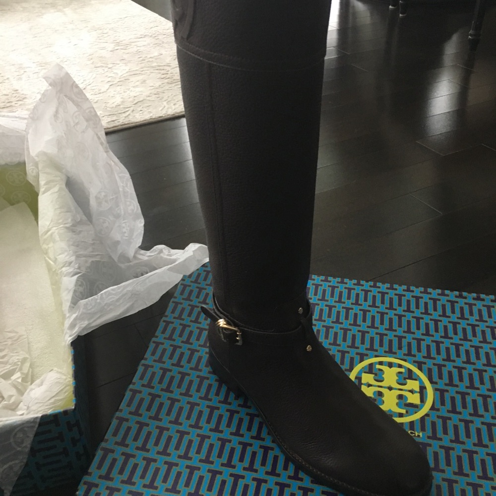 Women’s boots